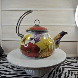 The Pioneer Woman Floral Garden Tea pot